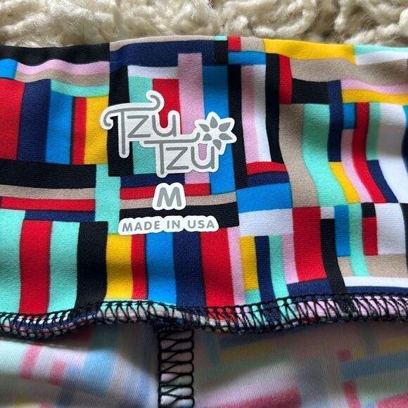 Tzu Tzu Charlotte Golf Skort, Multi Color Design Pickleball,  Tennis, golf  M - Picture 7 of 16